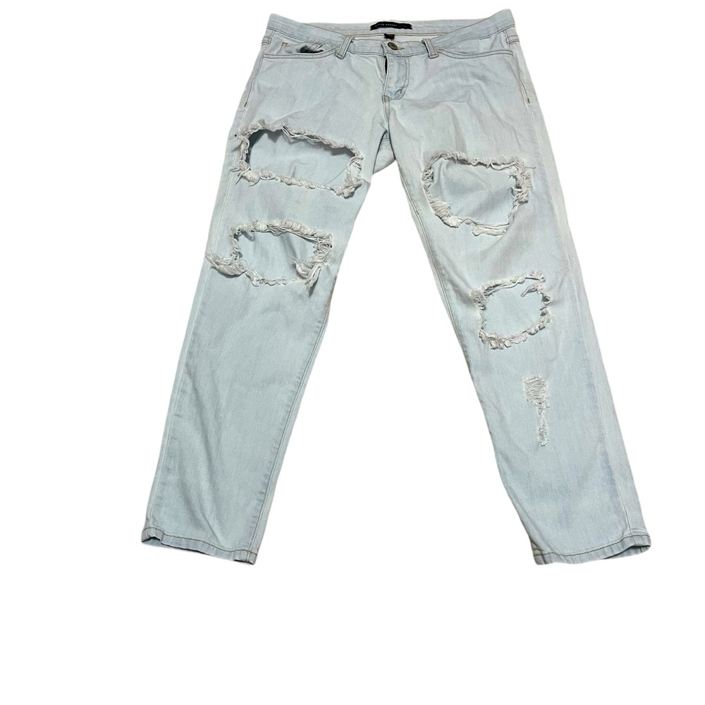 ❤️FLYING MONKEY PLATINUM DISTRESSED JEANS